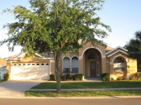 Family Vacation Home With Pool and Spa Near Disney and Universal